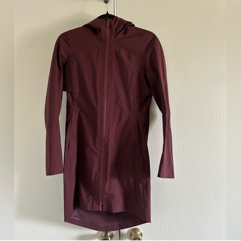 lululemon athletica Burgundy Hooded Coat